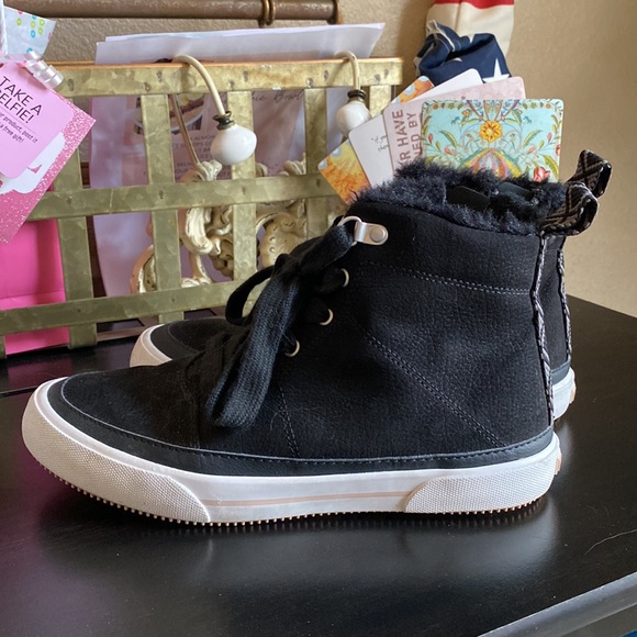 Roxy shoes - Picture 3 of 8